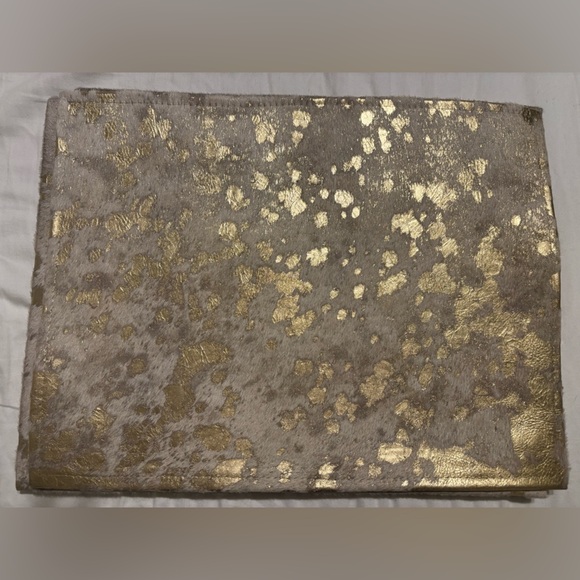 Miriam White/Gold Speckle Hair-On-Hide Placemat Set Of 6 Rectangle) - Picture 1 of 11